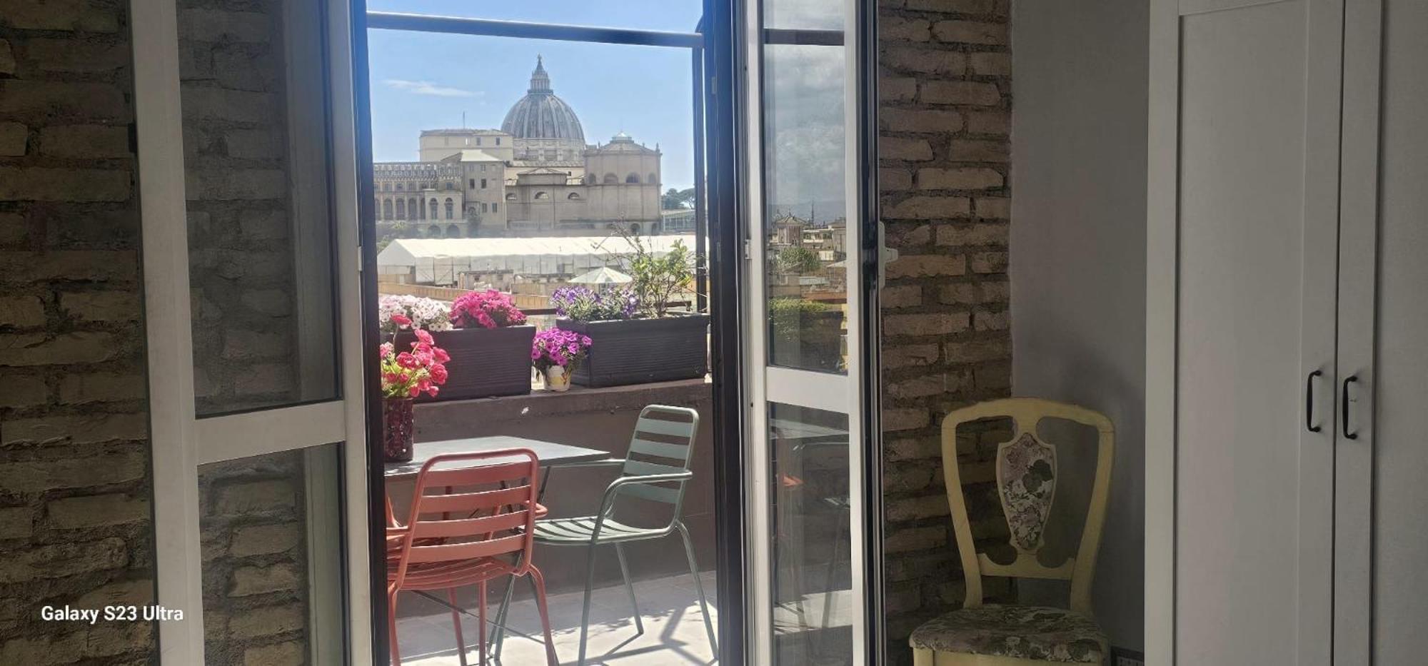 Vatican Roma Caput Mundi Exterior photo